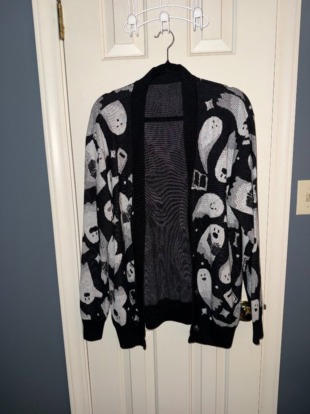Narrative Threads Bookish Ghostie Cardigan Halloween XL